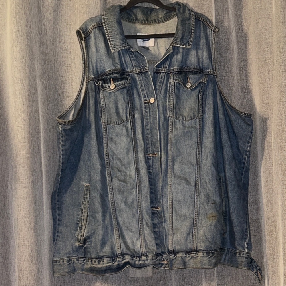 Old Navy Medium Wash Blue Denim Vest sz 4x - Picture 2 of 16